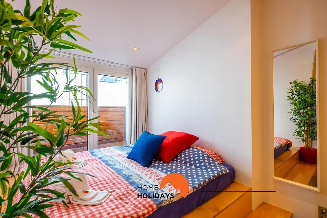 #041 Future House By Home Holidays البوفيرا