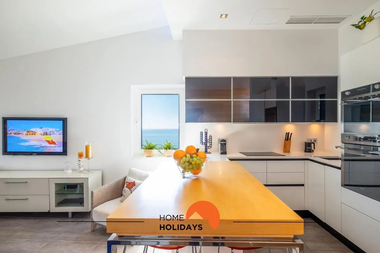 فيلة #041 Future House By Home Holidays البوفيرا البرتغال